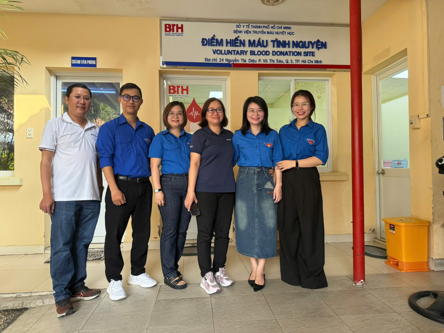 Chi đoàn Trung tâm Đăng ký giao dịch, tài sản tại TP HCM tổ chức hoạt động hiến máu nhân đạo