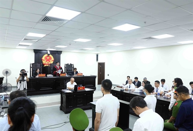 Hoạt động của người thực hiện trợ giúp pháp lý trong giai đoạn xét xử vụ án hình sự