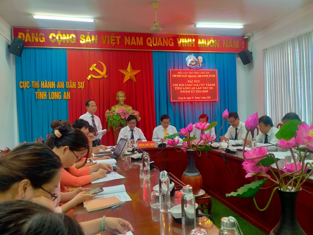 Ảnh đại diện bài viết: