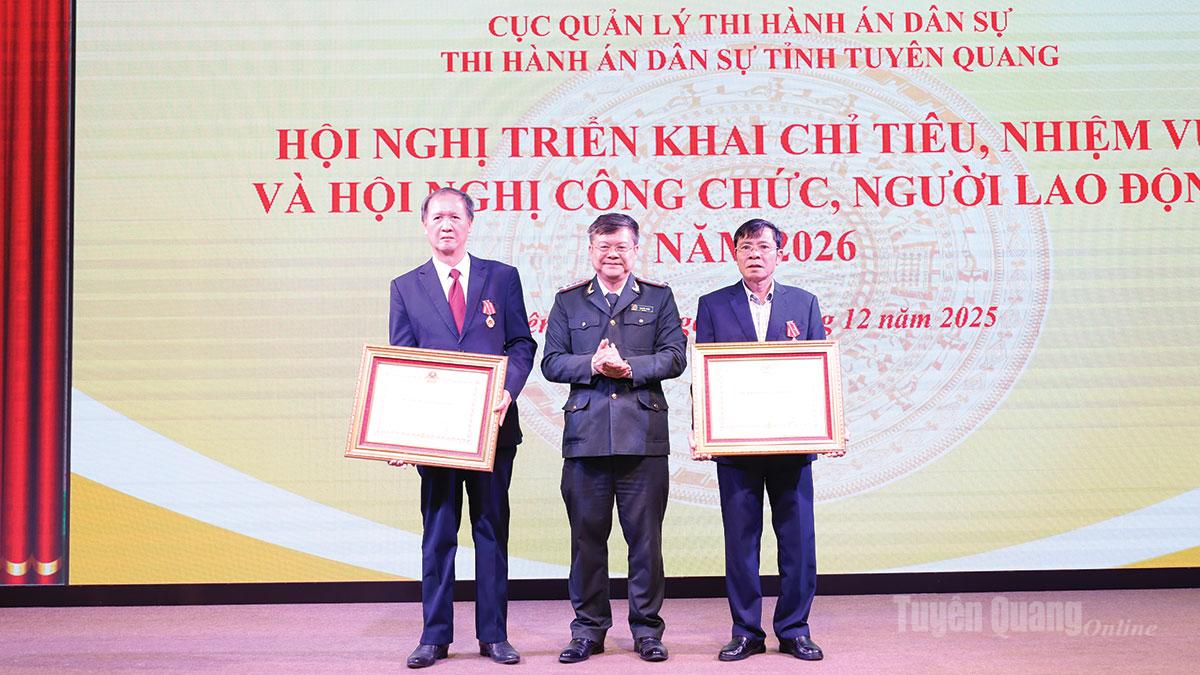 Thi hành án dân sự tỉnh Tuyên Quang một năm vượt khó và thành công