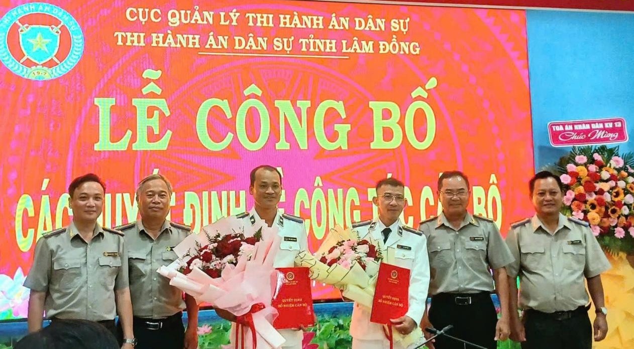 Bổ nhiệm, kiện toàn lãnh đạo Phòng Thi hành án dân sự khu vực 13.