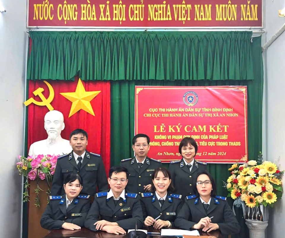 Chi cục THADS thị xã An Nhơn: Tổ chức Lễ ký cam kết Không vi phạm quy định của pháp luật về phòng, chống tham nhũng, tiêu cực