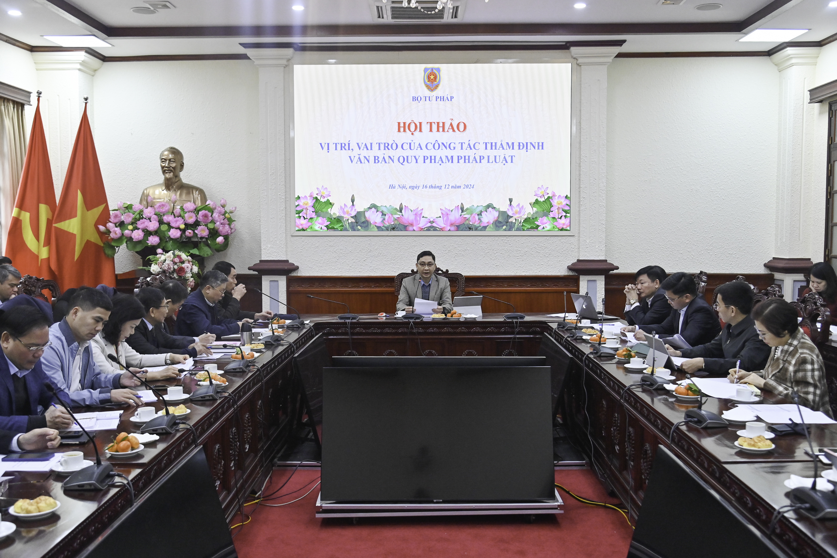 Hội thảo “Vị trí, vai trò của công tác thẩm định văn bản quy phạm pháp luật”