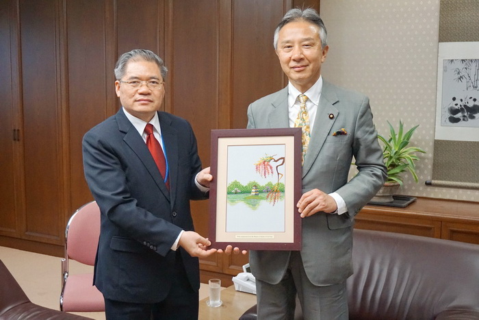 Đoàn khảo sát của Bộ Tư pháp Việt Nam bắt đầu khóa học về pháp luật đăng ký tài sản tại Nhật Bản