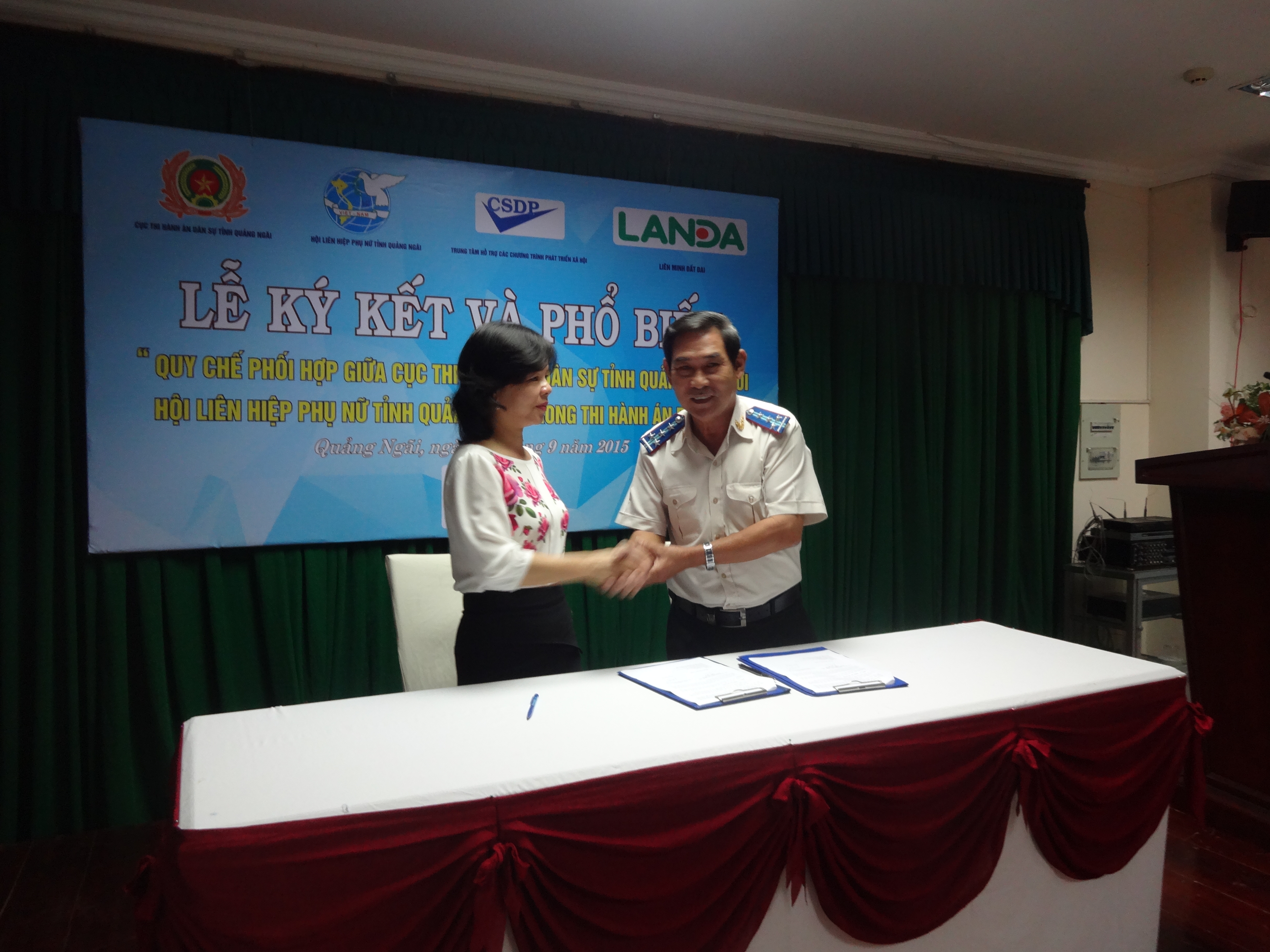 Cục trưởng Cục Thi hành án dân sự và Chủ tịch Hội Liên hiệp phụ nữ tỉnh Quảng Ngãi ký Quy chế phối hợp trong công tác thi hành án dân sự