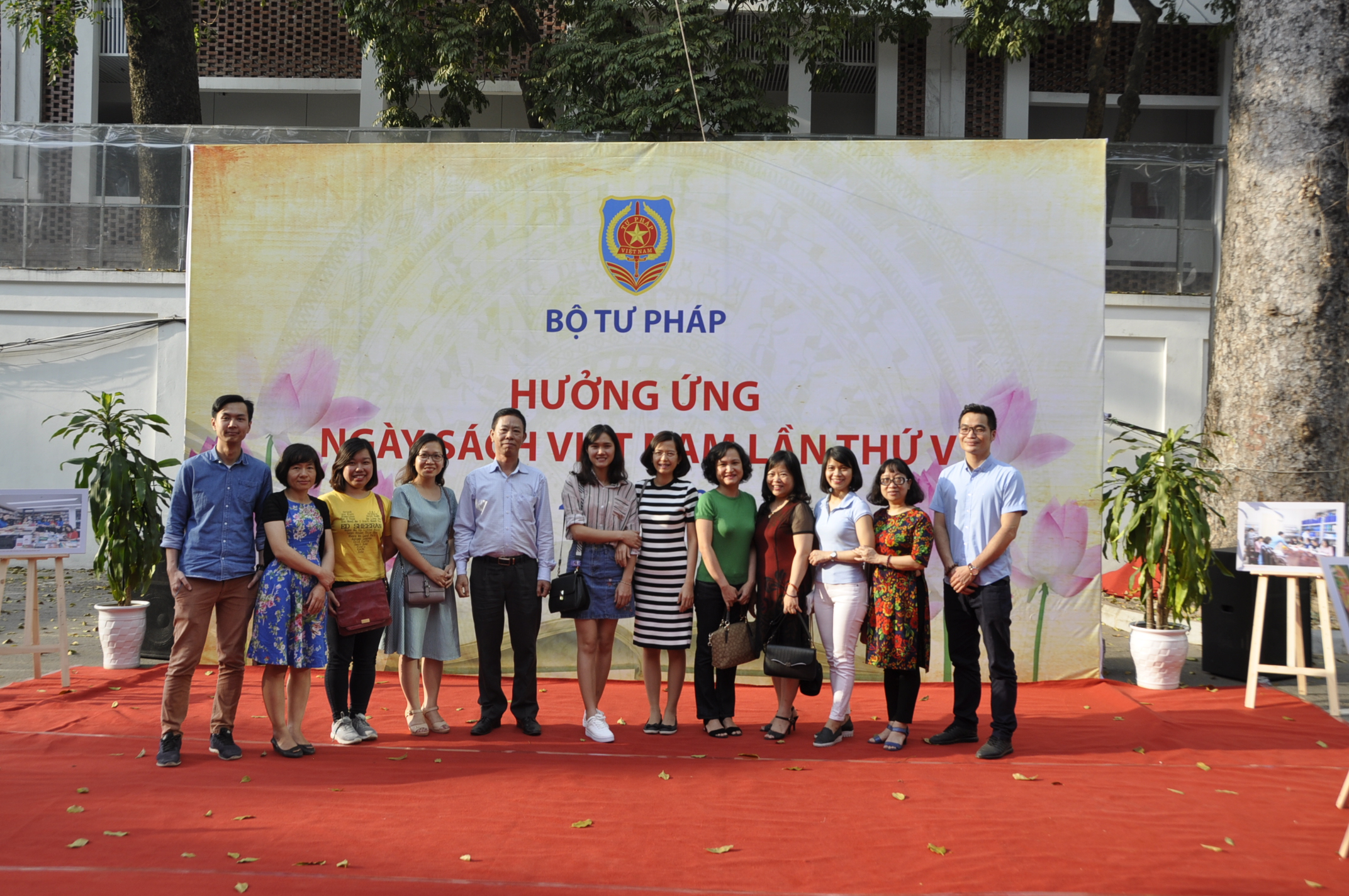 Viện Khoa học pháp lý tham dự Ngày sách Việt Nam lần thứ V