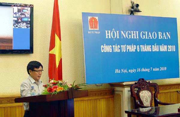 Thứ trưởng Hoàng Thế Liên phát biểu