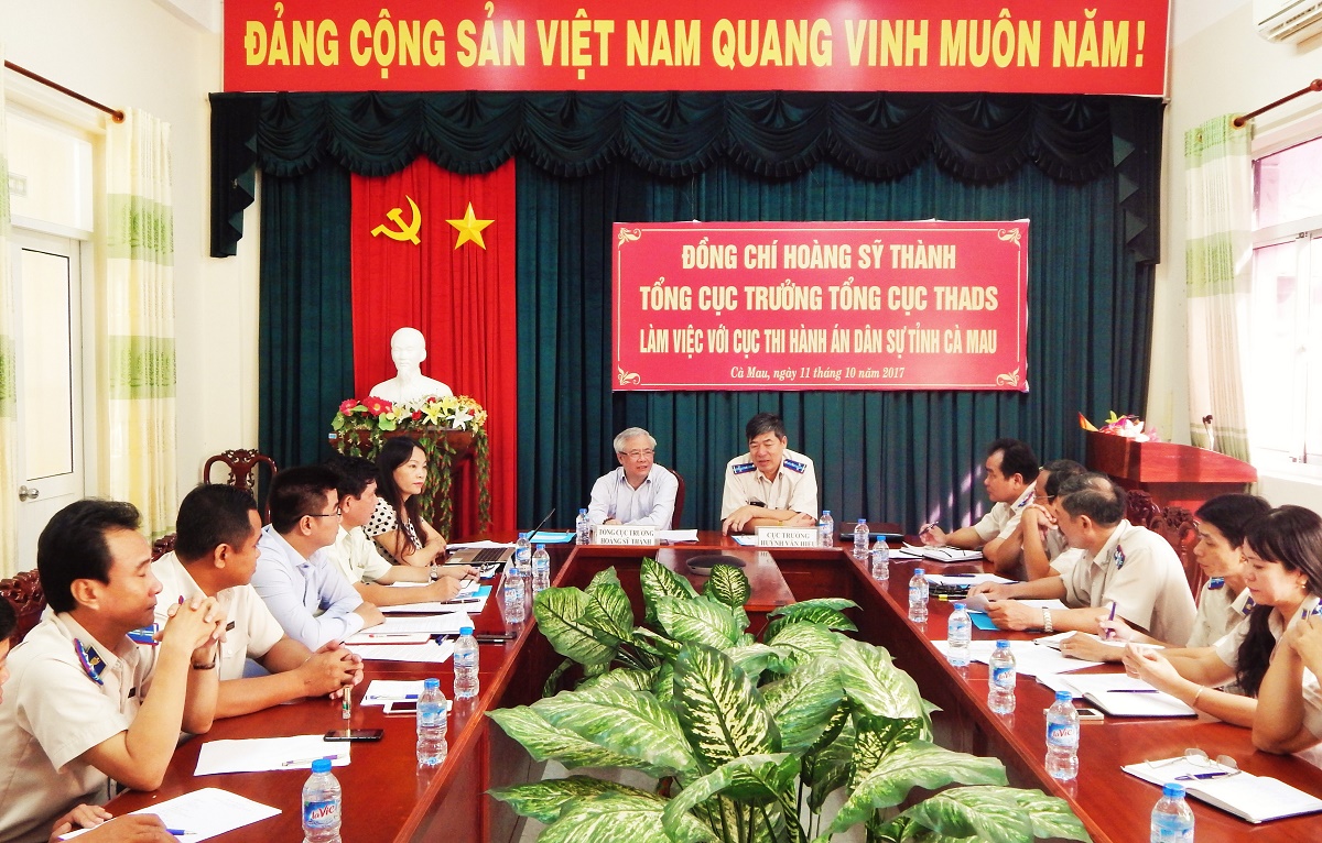 ĐOÀN CÔNG TÁC TỔNG CỤC THI HÀNH ÁN DÂN SỰ LÀM VIỆC TẠI CÀ MAU