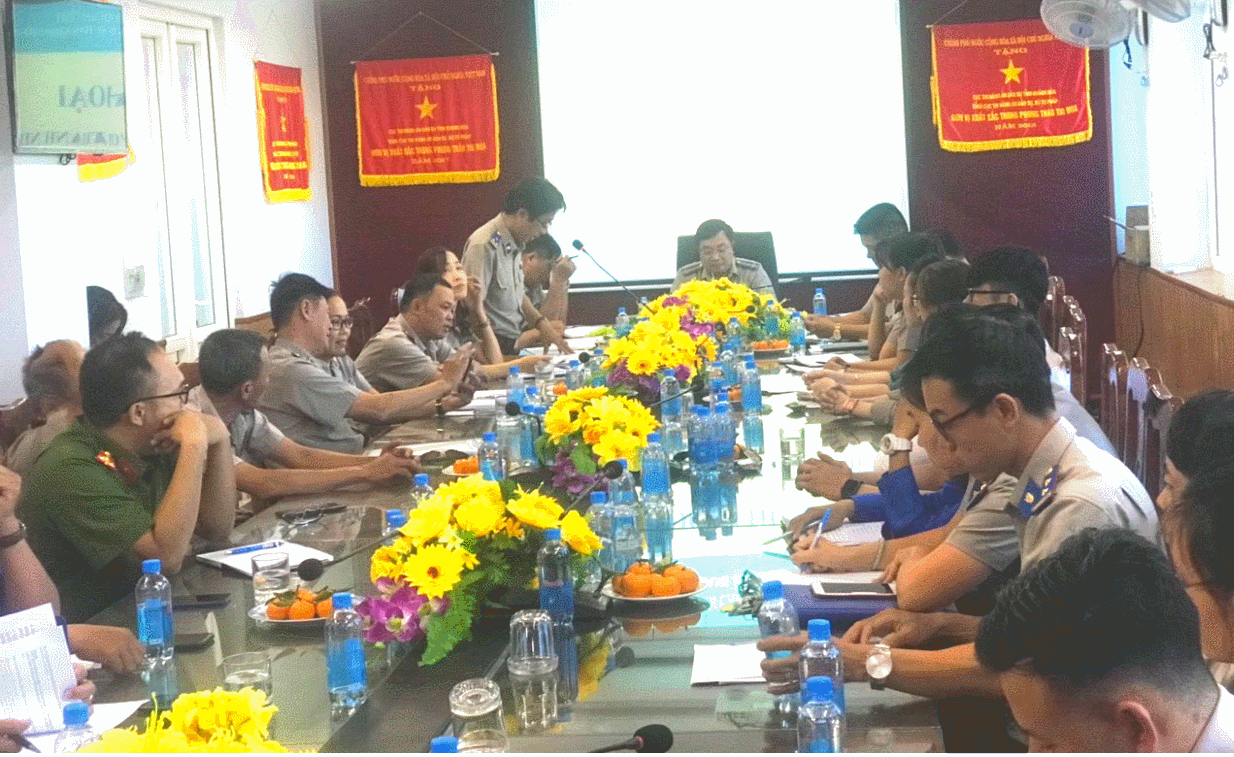 Đối thoại giữa Chính quyền với Đoàn Thanh niên Cục và các Chi cục THADS trực thuộc