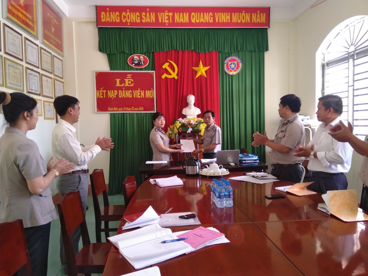 Thanh Bình - Lễ kết nạp đảng viên mới