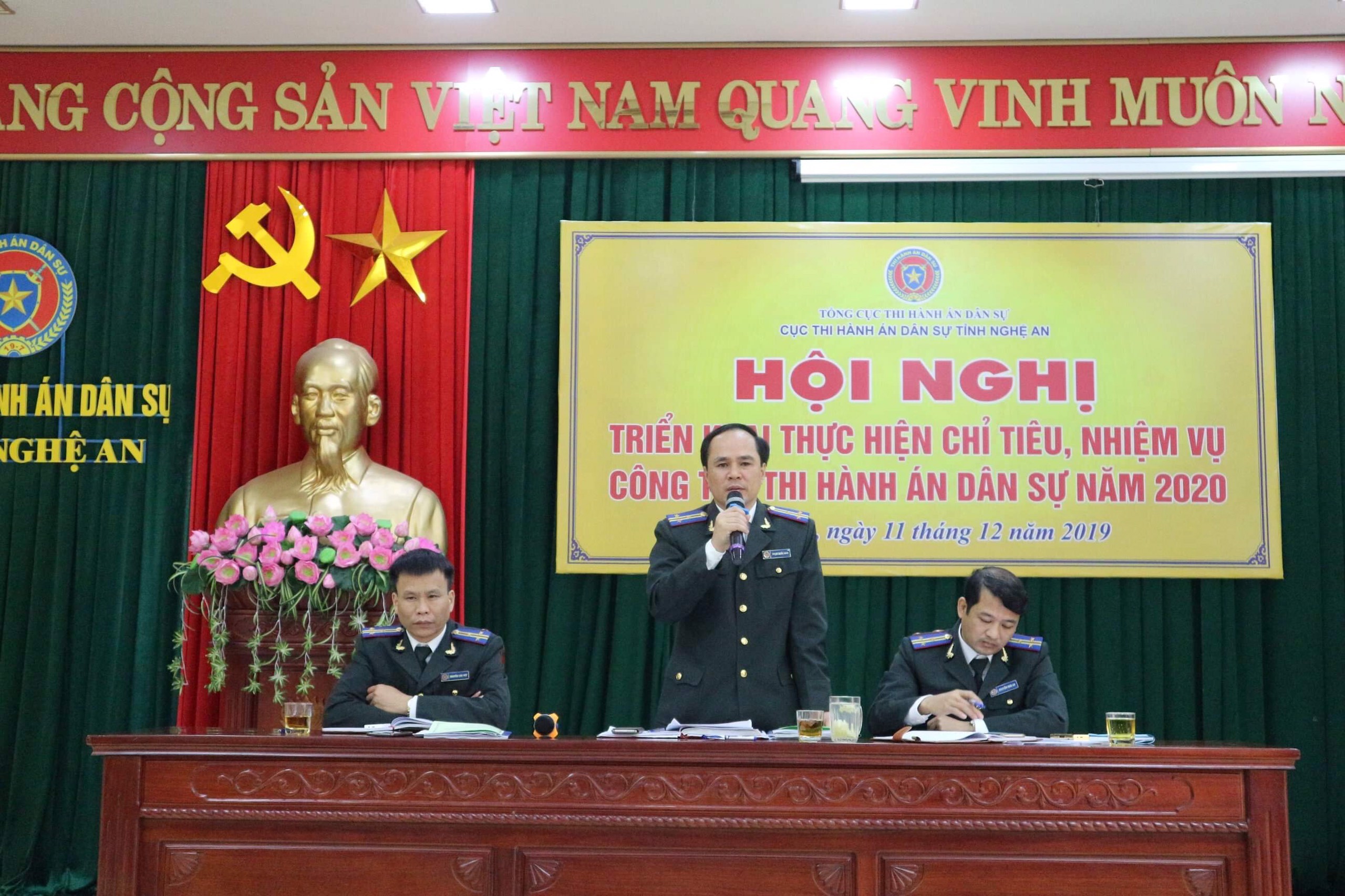 Thi hành án dân sự tỉnh Nghệ An tổ chức thi hành đạt kết quả về việc và tiền cao nhất từ trước đến nay