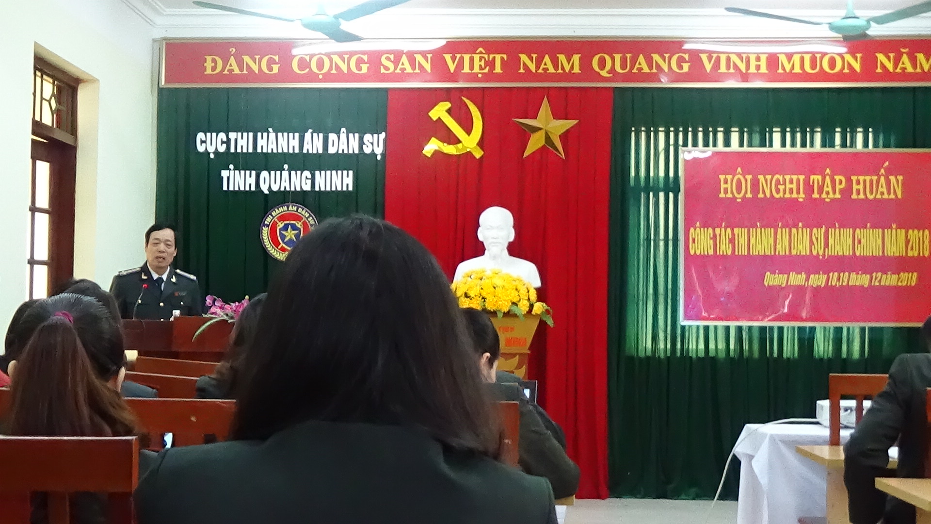 Chi cục Thi hành án dân sự thành phố Móng Cái tổ chức tiêu hủy sừng Tê giác