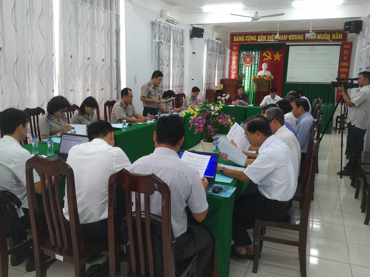 Đoàn Giám sát Hội đồng nhân dân Tỉnh giám sát công tác thi hành án dân sự