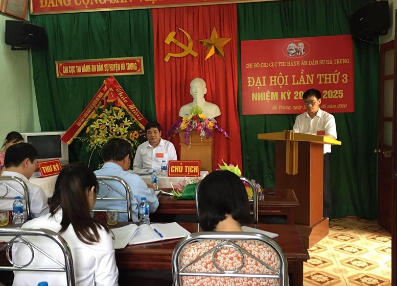 Chi bộ Chi cục THADS huyện Hà Trung tổ chức Đại hội chi bộ, nhiệm kỳ 2020-2025