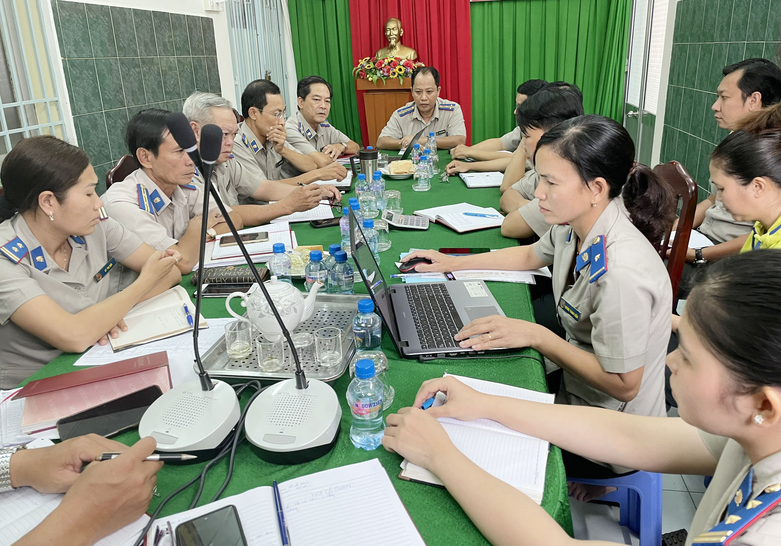 Chi cục Thi hành án dân sự huyện Cao Lãnh họp đánh giá kết quả thực hiện nhiệm vụ công tác quý I năm 2023