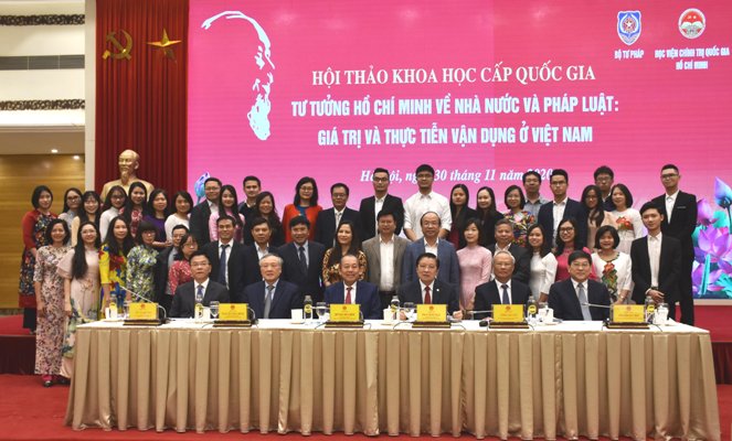 Viện Khoa học pháp lý - Tuổi 38 vững bước đi lên