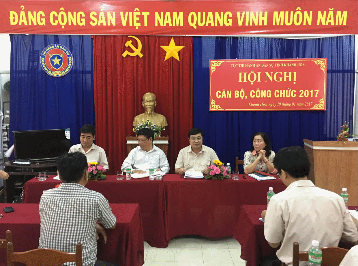 Cục Thi hành án dân sự tỉnh Khánh Hòa tổ chức Hội nghị cán bộ công chức năm 2017