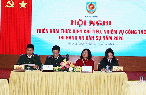 Đặc biệt chú trọng công tác phối hợp trong thi hành án dân sự