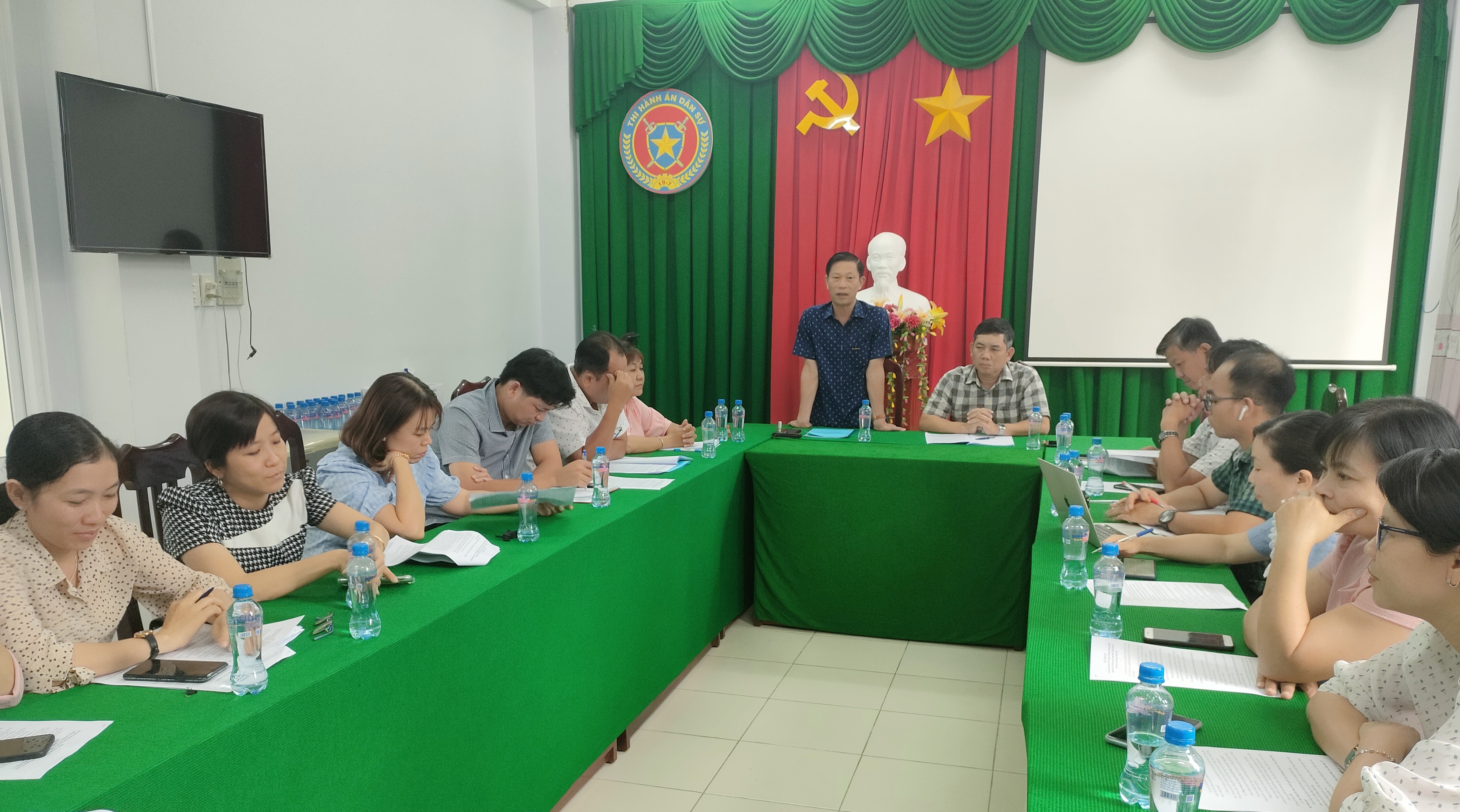 Học tập chuyên đề năm 2023 “Học tập và làm theo tư tưởng, đạo đức, phong cách Hồ Chí Minh trong xây dựng Đảng, hệ thống chính trị tỉnh Đồng Tháp trong sạch, vững mạnh”