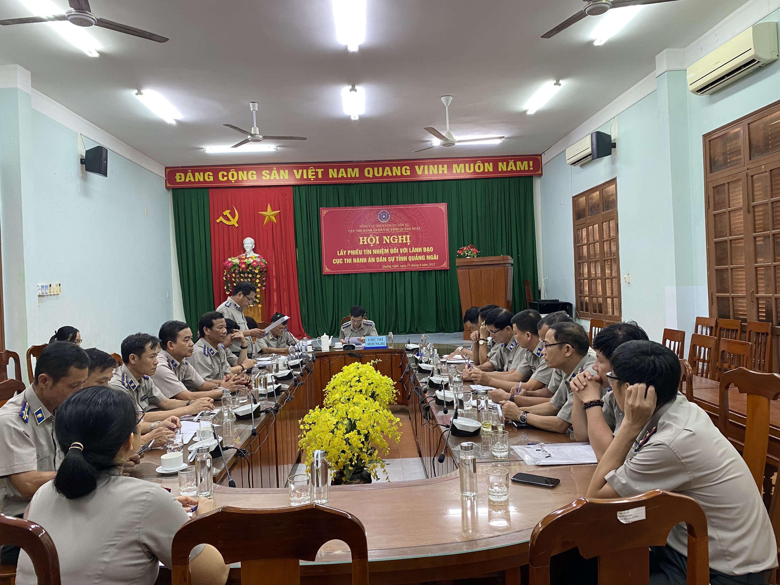 Hội nghị lấy phiếu tín nhiệm đối với Lãnh đạo Cục Thi hành án dân sự tỉnh Quảng Ngãi