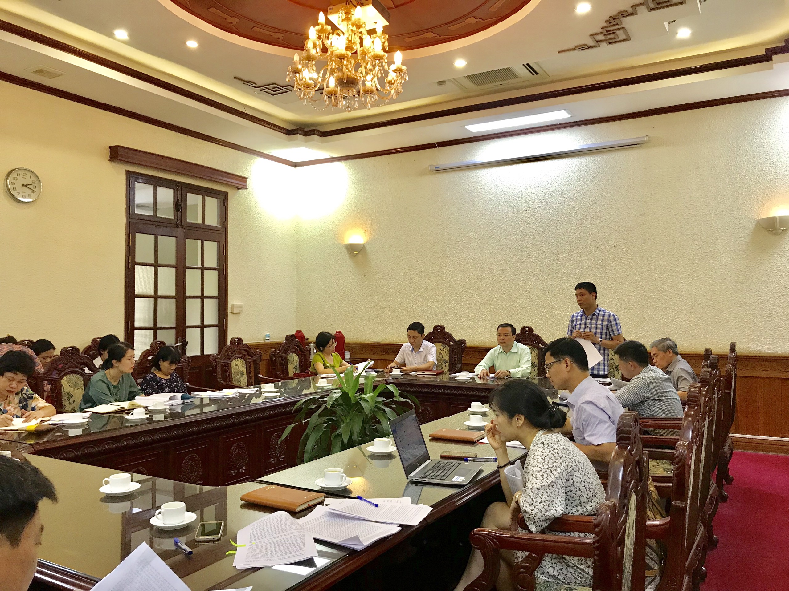 Họp góp ý dự thảo Báo cáo của Bộ Tư pháp tổng kết thi hành Nghị quyết số 48-NQ/TW ngày 24/5/2005của Bộ Chính trị về Chiến lược xây dựng và hoàn thiện hệ thống pháp luật Việt Nam đến năm 2010, định hướng đến năm 2020