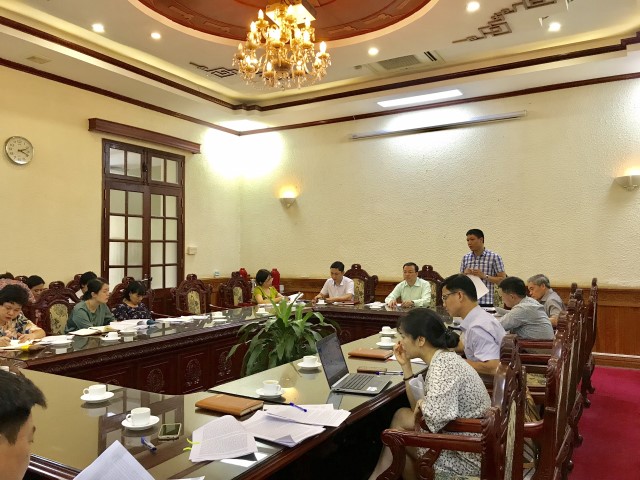 Họp góp ý dự thảo Báo cáo của Bộ Tư pháp tổng kết thi hành Nghị quyết số 48-NQ/TW ngày 24/5/2005của Bộ Chính trị về Chiến lược xây dựng và hoàn thiện hệ thống pháp luật Việt Nam đến năm 2010, định hướng đến năm 2020