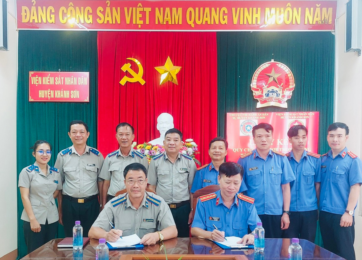 Hội nghị sơ kết thực hiện Quy chế phối hợp 06 tháng đầu năm 2023  và ký kết mới Quy chế phối hợp trong công tác thi hành án dân sự trên địa bàn huyện Khánh Sơn