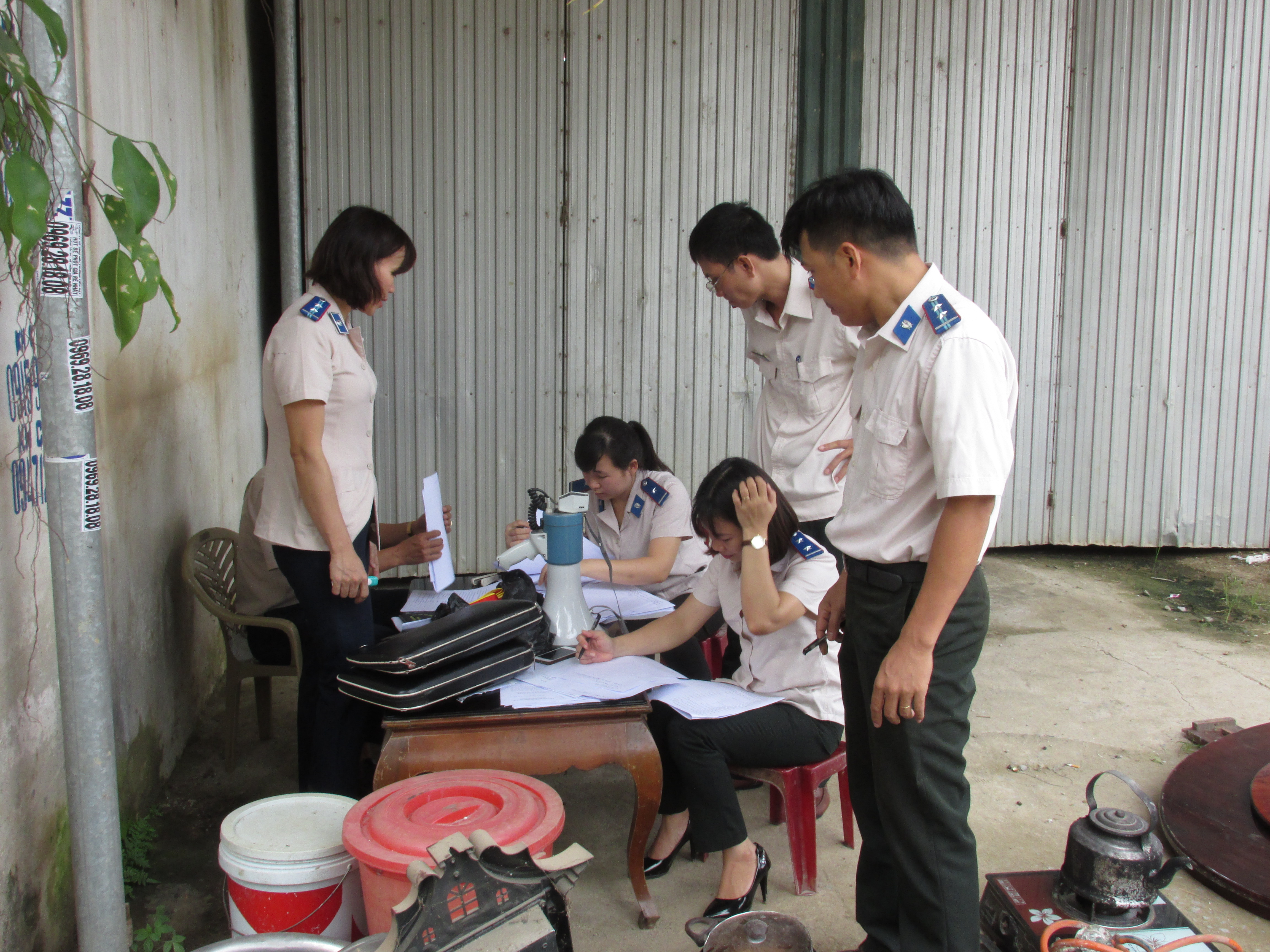 Tổ thư ký liệt kê tài sản