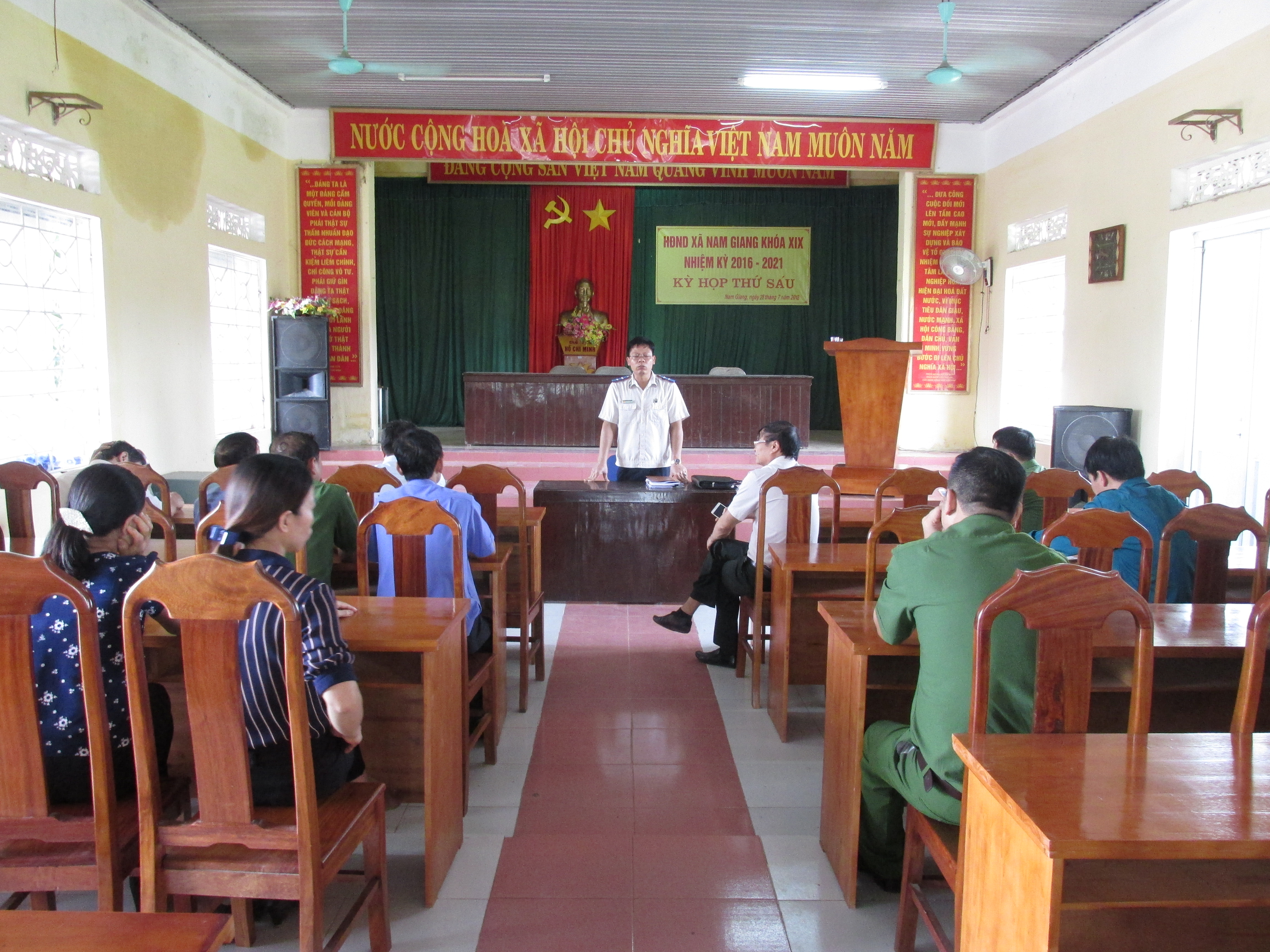 CƯỠNG CHẾ GIAO TÀI SẢN CHO NGƯỜI MUA TRÚNG ĐẤU GIÁ