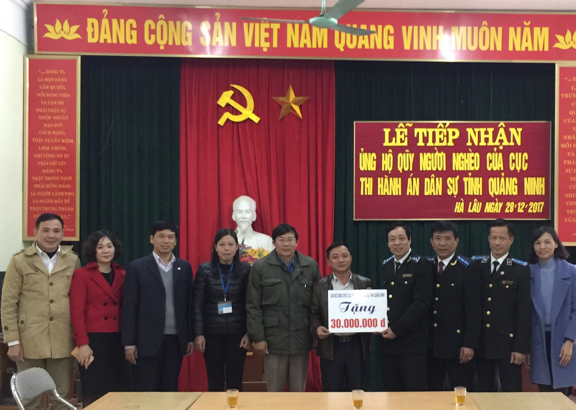 Cục Thi hành án dân sự tỉnh hồ trợ xã Hà Lâu (Tiên Yên) xây dựng nông thôn mới