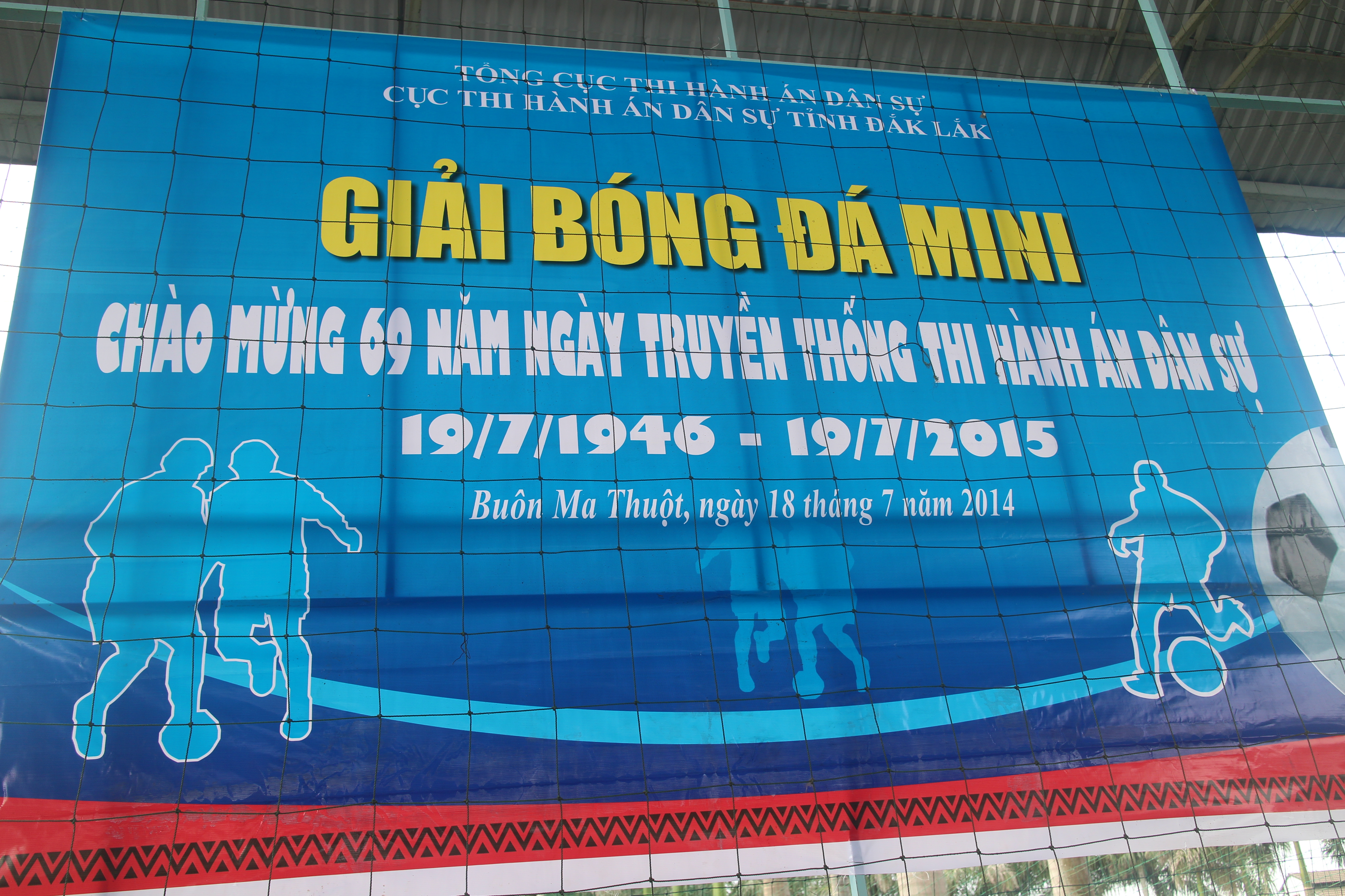 Giải bóng đá chào mừng kỷ niệm 69 năm ngày truyền thống thi hành án dân sự (19/7/1946 - 19/7/2015).