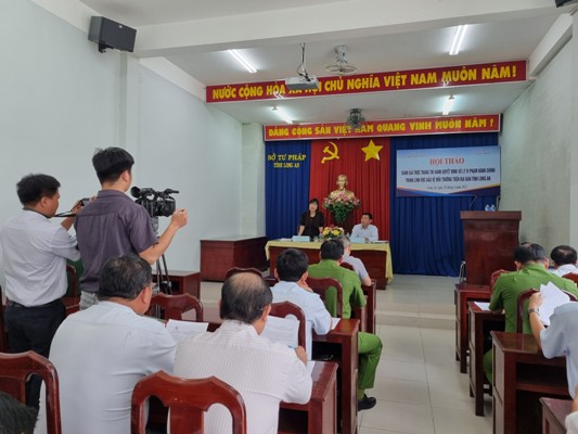 Hoạt động khảo sát “Đánh giá thực trạng thi hành pháp luật trong lĩnh vực bảo vệ môi trường” trên địa bàn tỉnh Long An