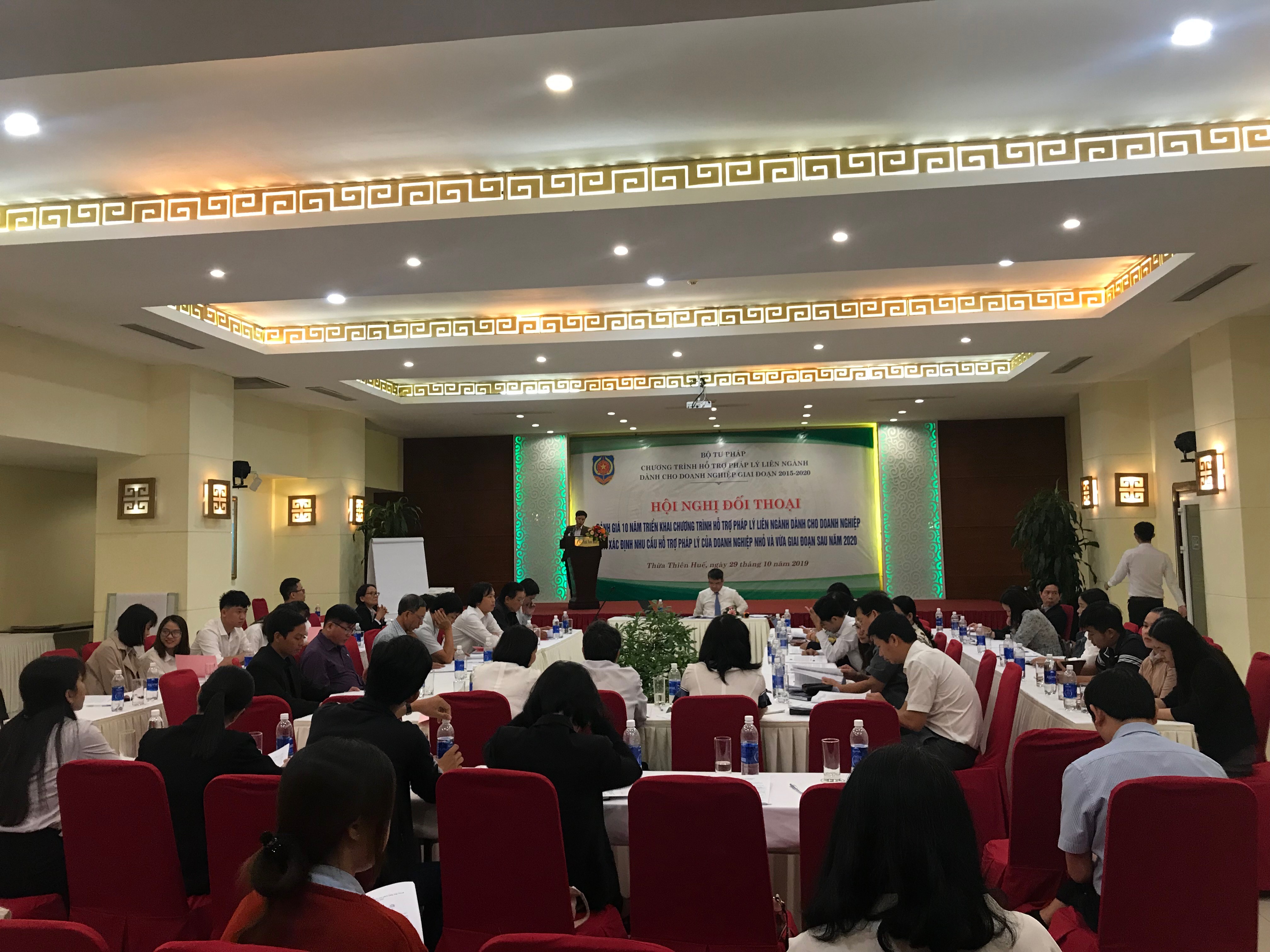 BQL CHƯƠNG TRÌNH 585 TỔ CHỨC TỌA ĐÀM ĐÁNH GIÁ KẾT QUẢ 10 NĂM THỰC HIỆN CHƯƠNG TRÌNH VÀ XÁC ĐỊNH NHU CẦU HỖ TRỢ PHÁP LÝ CHO DOANH NGHIỆP GIAI ĐOẠN SAU NĂM 2020 TẠI TP. HẢI PHÒNG, TP. CẦN THƠ VÀ TỈNH THỪA -THIÊN HUẾ