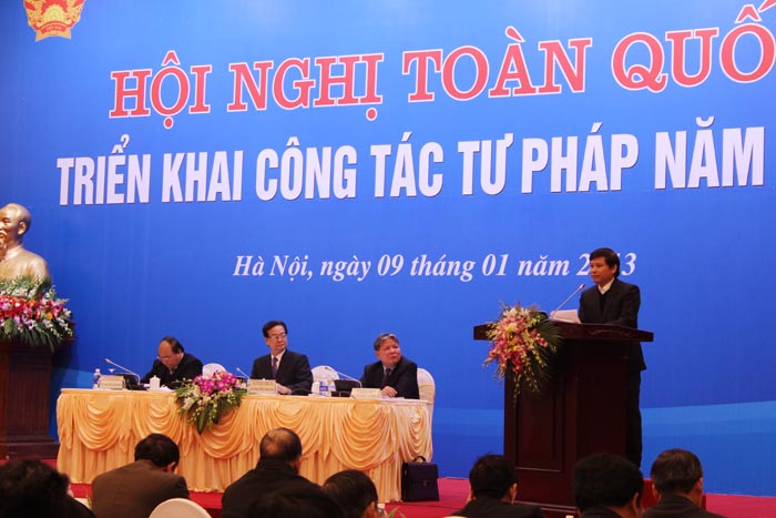 Album Hoi thi Thanh nien THADS xung kich, sang tao