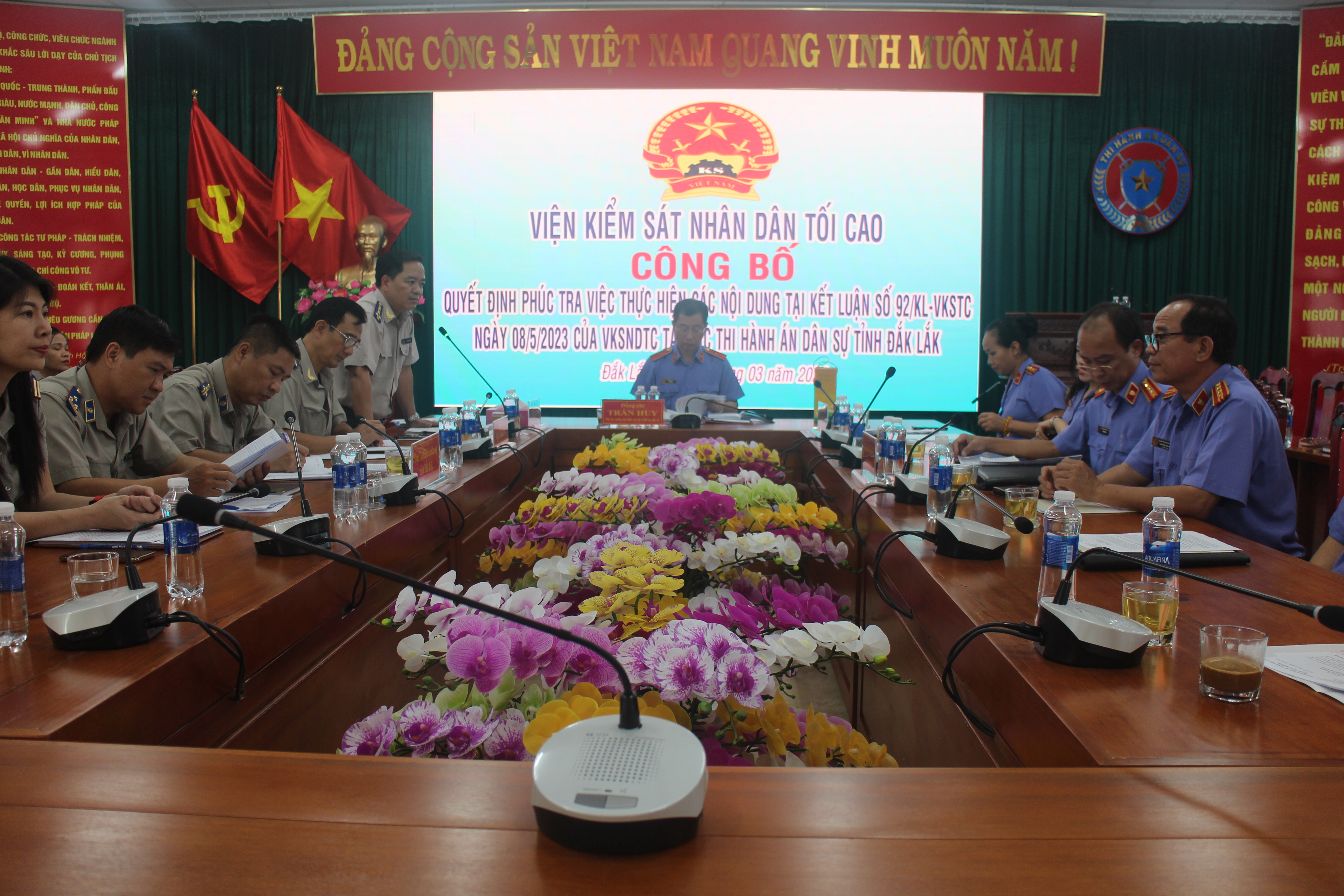 Viện Kiểm sát nhân dân tối cao công bố Quyết định về việc phúc tra việc thực hiện kết luận kiểm sát trực tiếp tại Cục Thi hành án dân sự tỉnh Đắk Lắk.