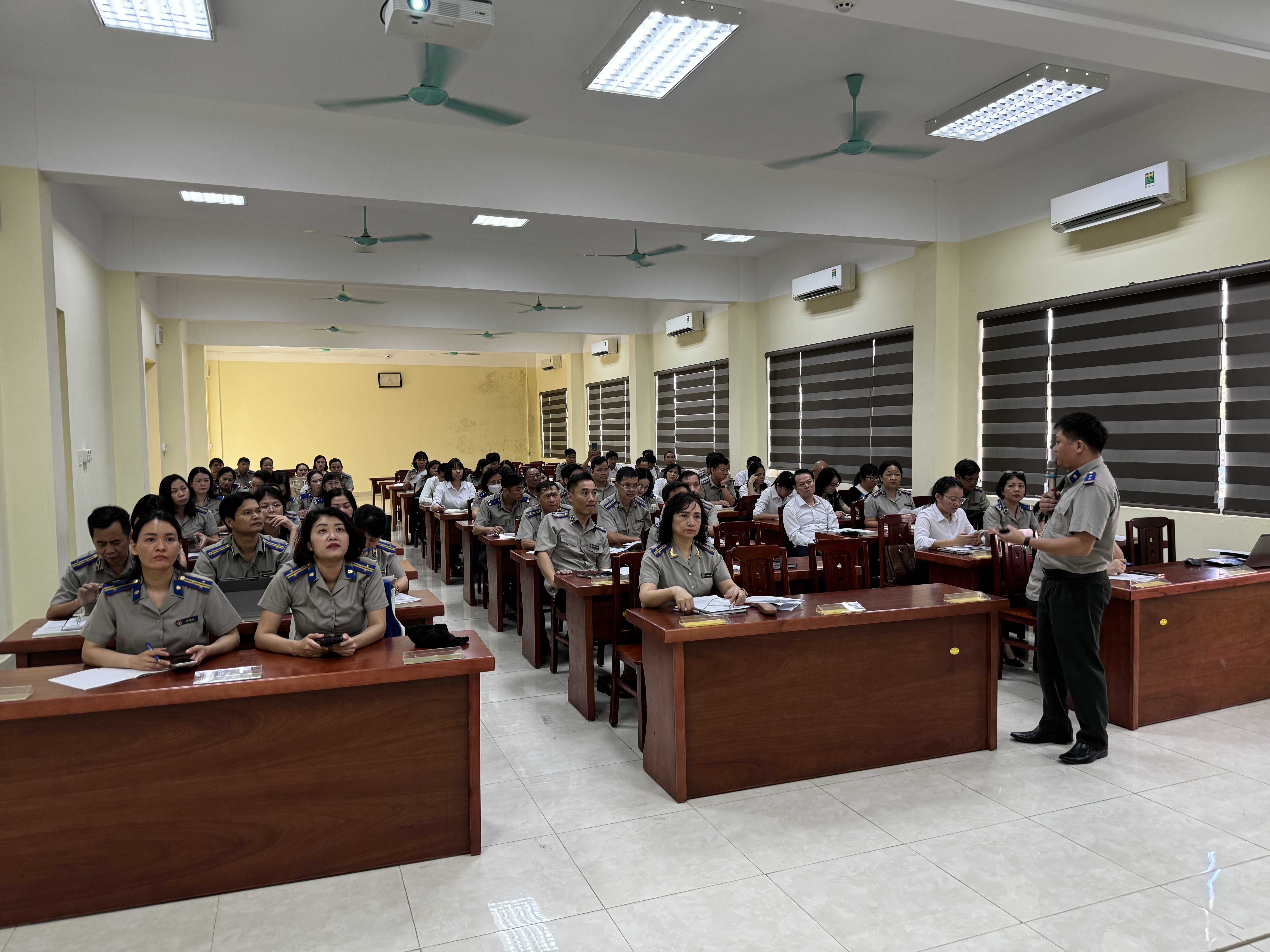 Hội nghị bồi dưỡng nghiệp vụ năm 2024 cho các cơ quan Thi hành án dân sự tỉnh Quảng Ninh