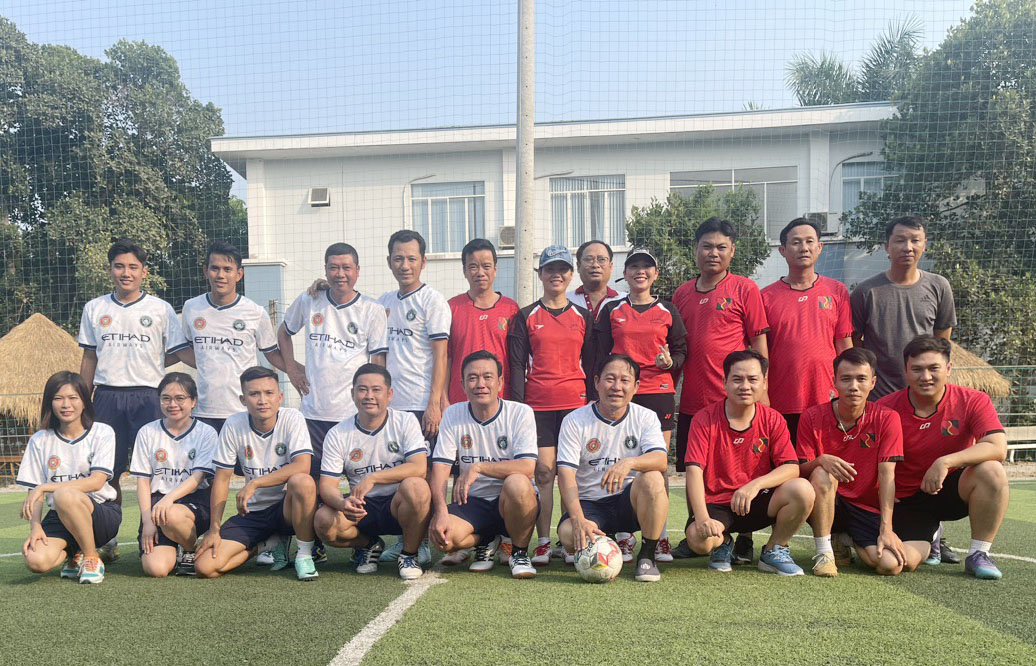 Chi cục Thi hành án dân sự thành phố Hồng Ngự giao lưu thể thao với Ngân hàng Nông nghiệp và Phát triển nông thôn - Chi nhánh thành phố Hồng Ngự