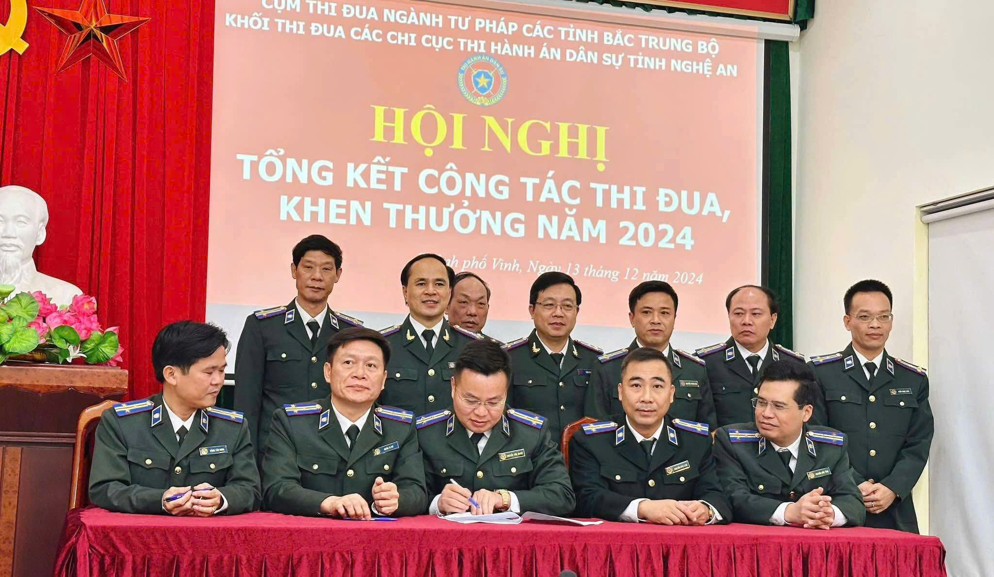 Khối thi đua các Chi cục THADS tỉnh Nghệ An đã tổ chức Hội nghị tổng kết công tác thi đua, khen thưởng năm 2024, triển khai phương hướng nhiệm vụ năm 2025.