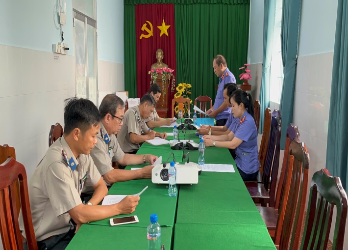 Viện kiểm sát nhân dân thành phố Cao Lãnh kiểm sát trực tiếp hoạt động thi hành án dân sự tại Chi cục Thi hành án dân sự thành phố Cao Lãnh năm 2023