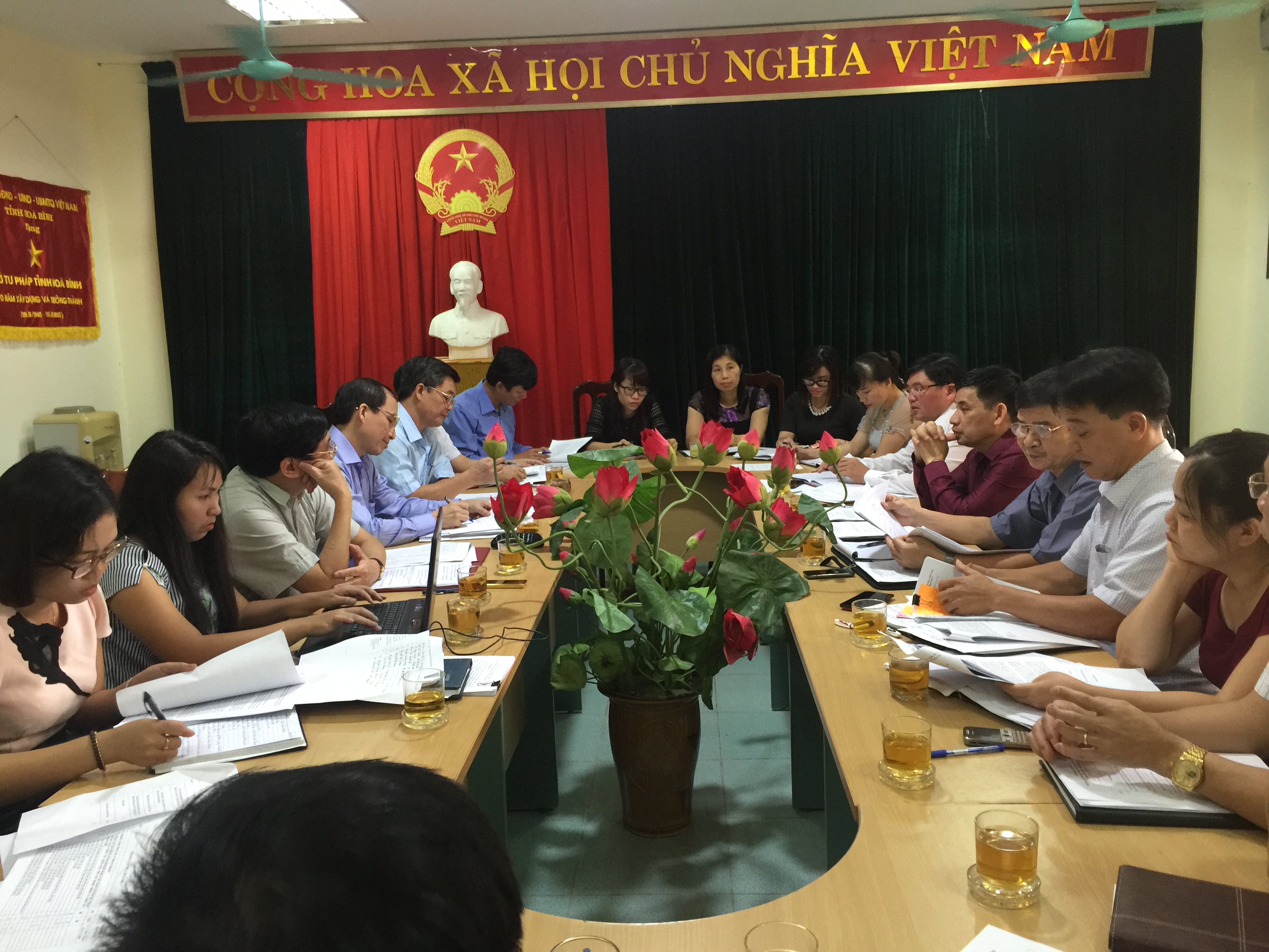 Kiểm tra công tác thi đua, khen thưởng năm 2017 tại Sở Tư pháp tỉnh Hòa Bình