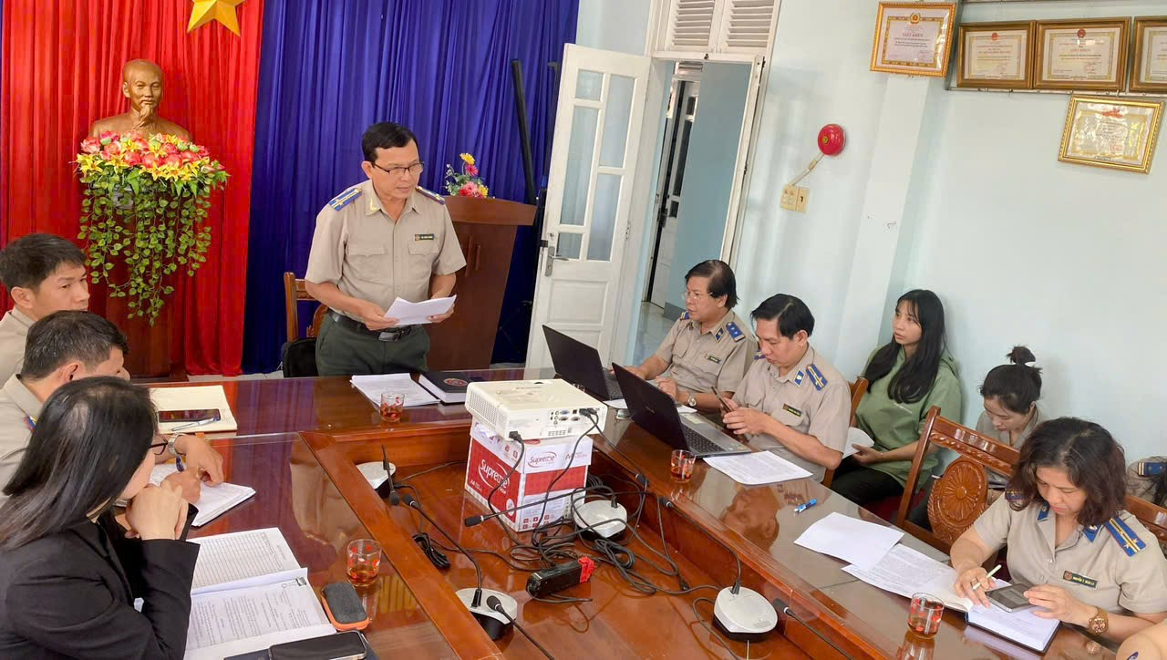 Thi hành án dân sự tỉnh Gia Lai kiểm tra nội bộ tại Phòng THADS Khu vực 10