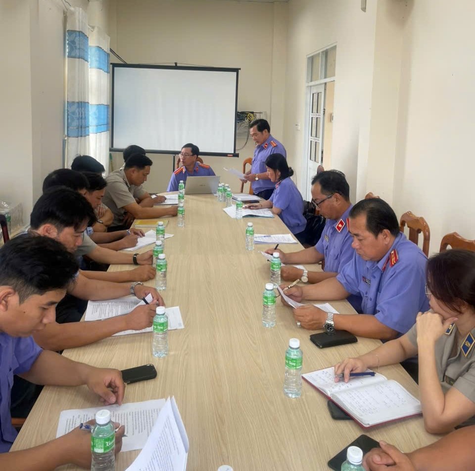 VIỆN KIỂM SÁT NHÂN DÂN TỈNH CÀ MAU TRỰC TIẾP KIỂM SÁT CÔNG TÁC THI HÀNH ÁN DÂN SỰ TẠI KHU VỰC 5 – CÀ MAU