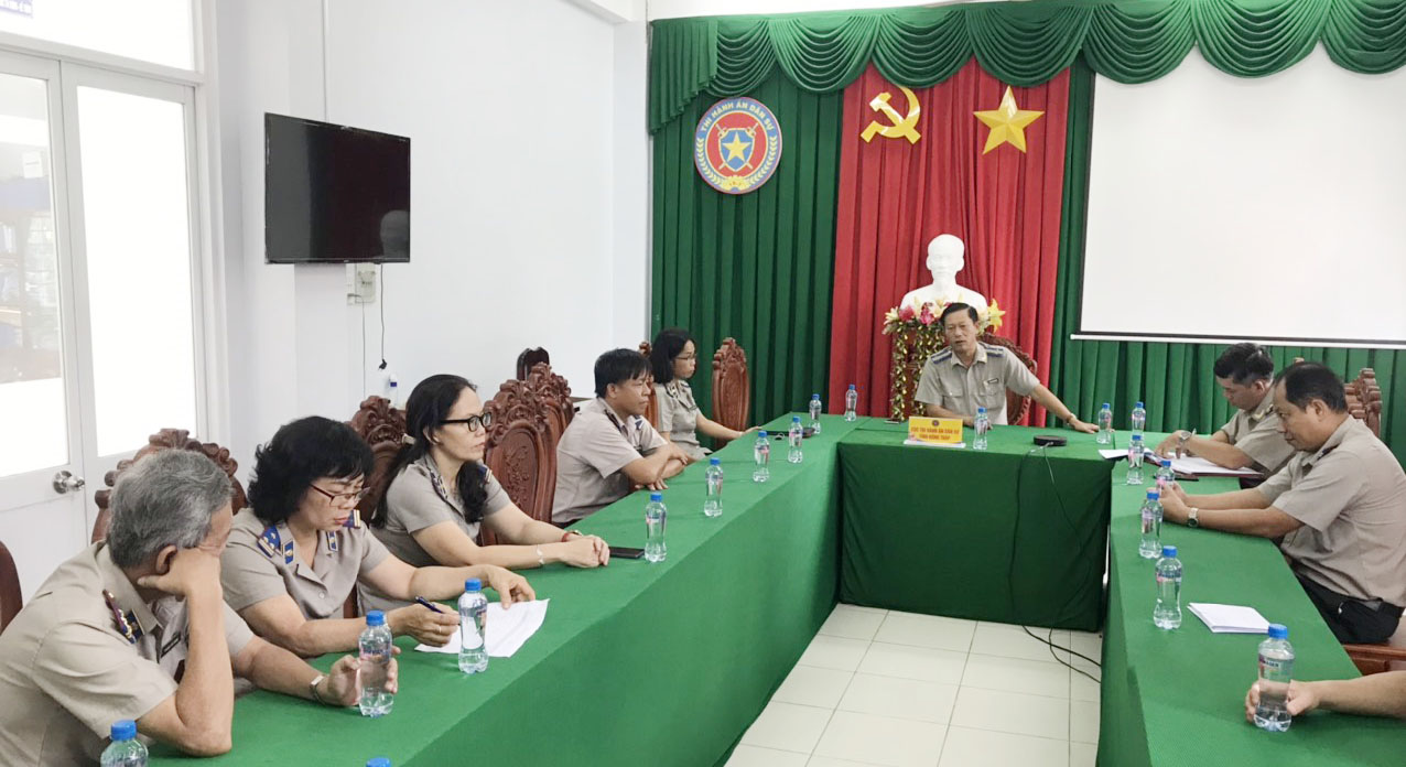 Cục Thi hành án dân sự tỉnh Đồng Tháp tri ân đối với các gia đình chính sách