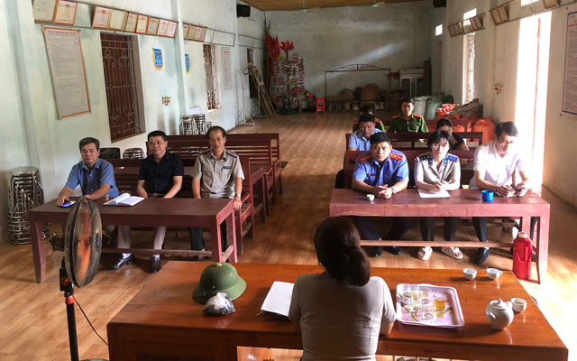 Chi cục THADS huyện Ngọc Lặc cưỡng chế kê biên tài sản thành công