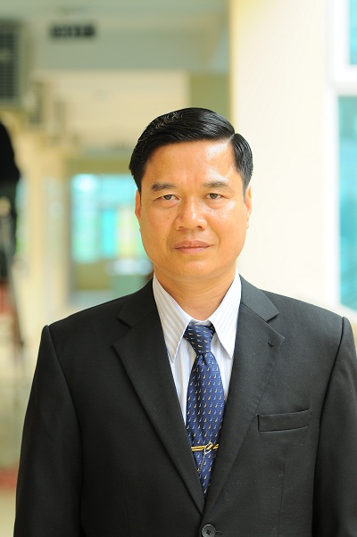 Ông Nguyễn Hùng Vừa, Quyền Hiệu trưởng Trường Trung cấp Luật Buôn Ma Thuột - điển hình tiên tiến ngành Tư pháp