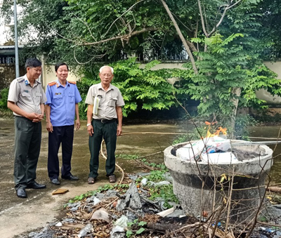 Phòng Nghiệp vụ và tổ chức THADS tổ chức tiêu hủy vật chứng