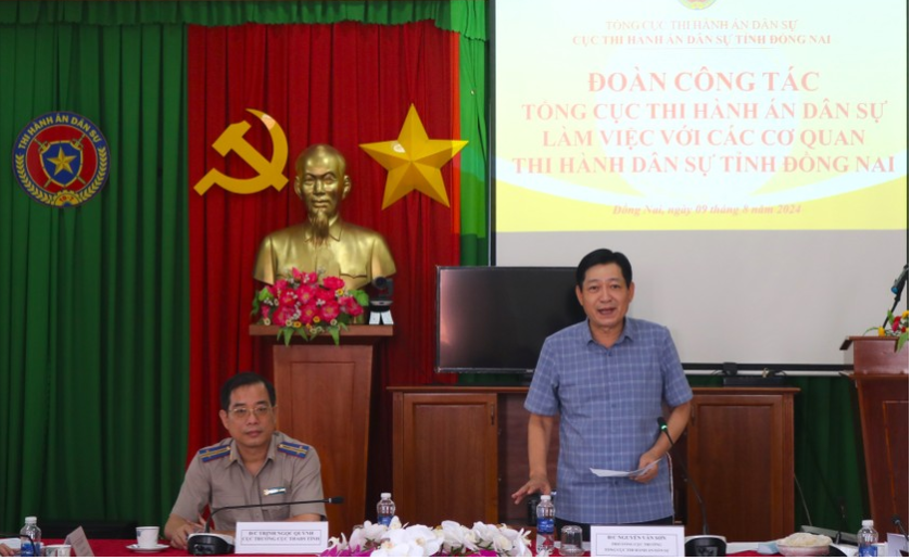 Sáng 9/8, Đoàn công tác của Tổng cục Thi hành án dân sự (THADS) do Phó Tổng cục trưởng Nguyễn Văn Sơn làm trưởng đoàn đã có buổi làm việc với ngành THADS tỉnh Đồng Nai.