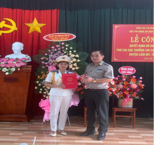 Lễ trao Quyết định bổ nhiệm chức vụ Phó Chi cục trưởng Chi cục Thi hành án dân sự huyện Cẩm Mỹ