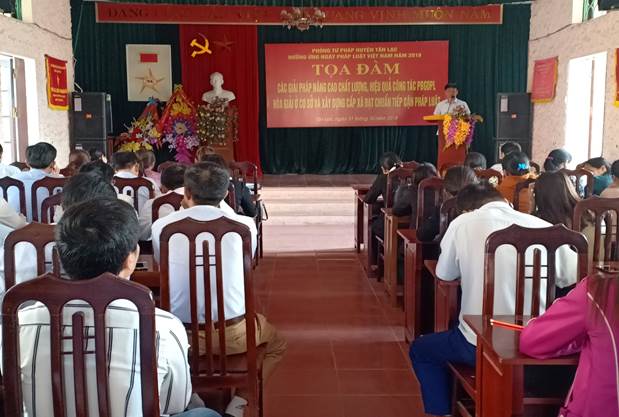 Hòa Bình: Huyện Tân Lạc – Tổ chức tọa đàm hưởng ứng Ngày pháp luật năm 2018