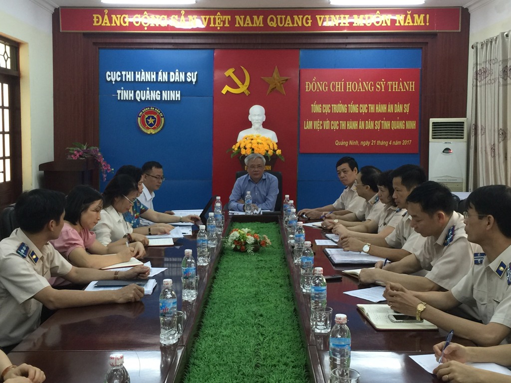 Tổng Cục trưởng Tổng cục Thi hành án dân sự làm việc với Cục Thi hành án dân sự tỉnh